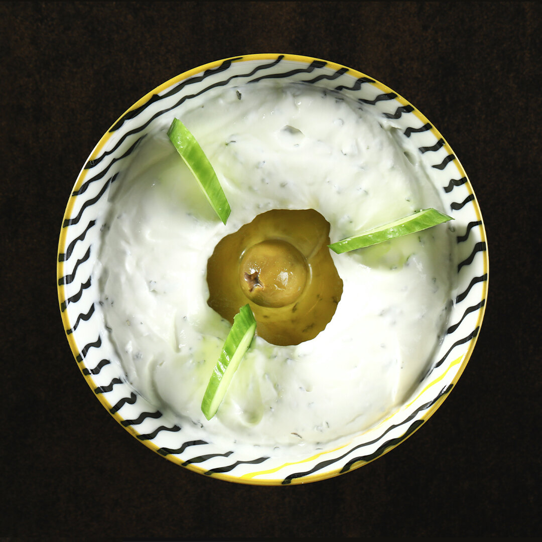 Labne bi toum.jpg